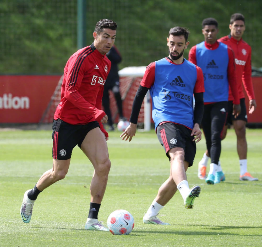 在效力贝蒂 在效力贝蒂