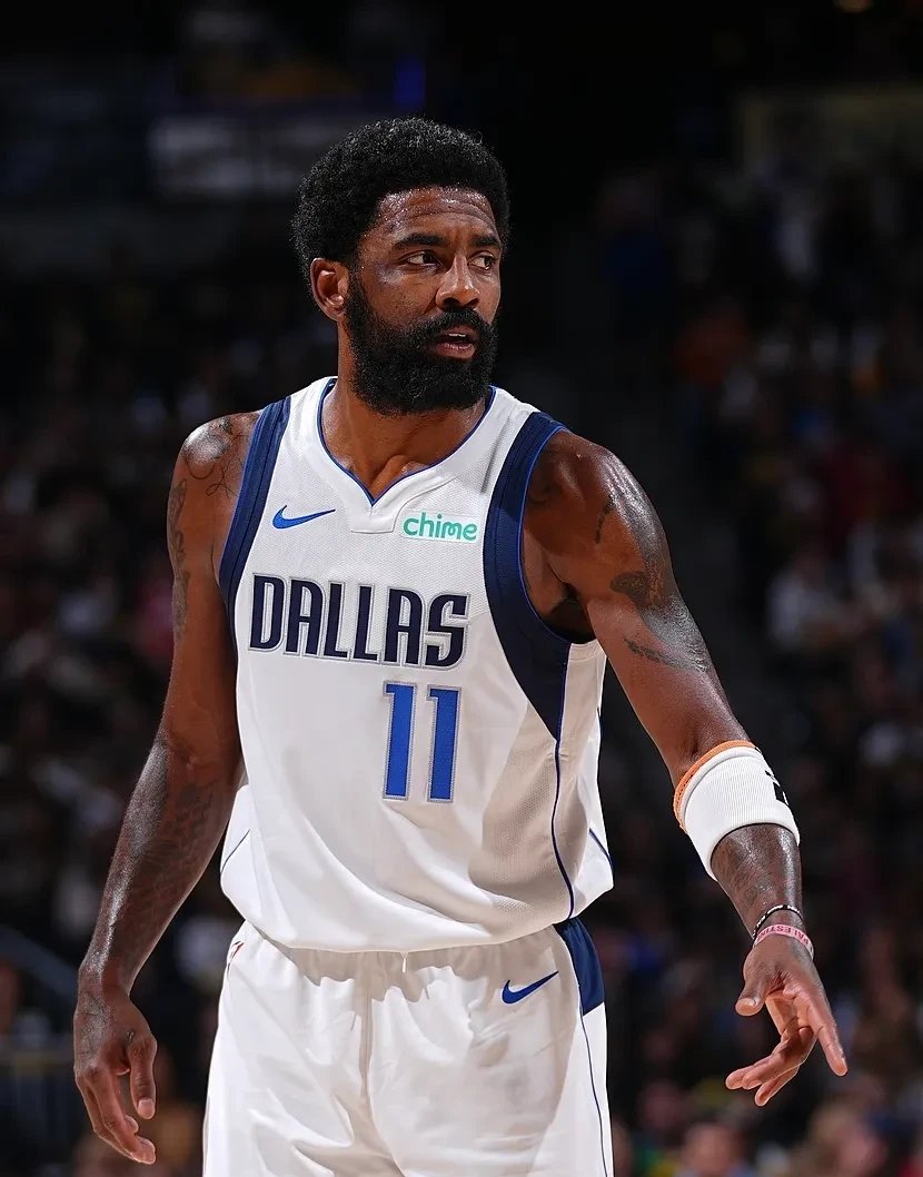 但出现两手 但出现两手